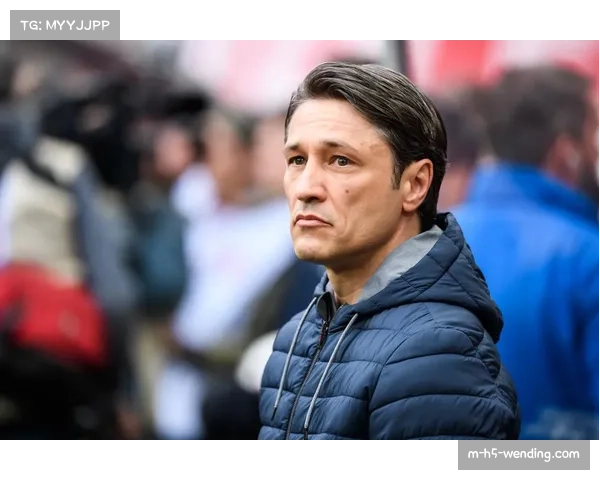 解析拜仁边路突围策略 有效破解莱比锡高压围剿战术体系